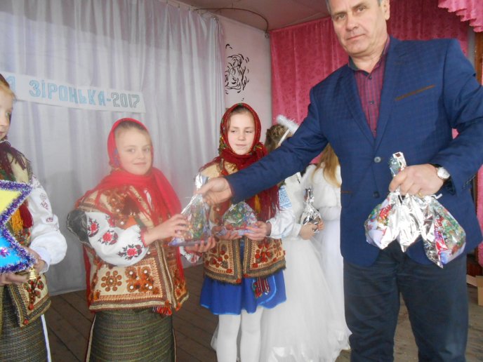 Ясіня колядує на «Віфлеємській зіроньці» – 03