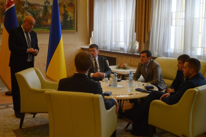 Народний депутат Василь Петьовка отримав найвищу відзнаку «За заслуги перед Закарпаттям» – 01