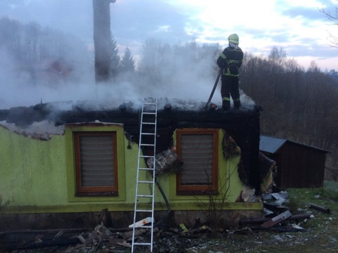 У найбагатшому селі Закарпаття горів будинок – 02