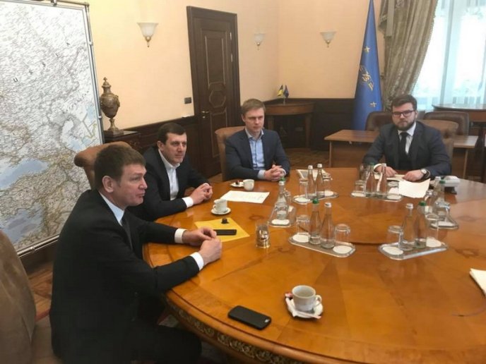 Інфраструктурні проекти для області обговорили з в. о.керівника "Укрзалізниці" народні депутати від Закарпаття – 03