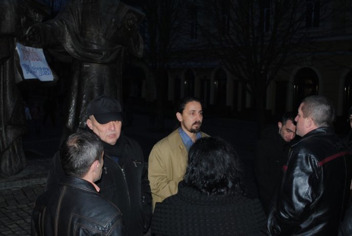 Жертв подій 18 лютого в Києві вшанували мітингом-реквієм у Мукачеві (ФОТО) – 02