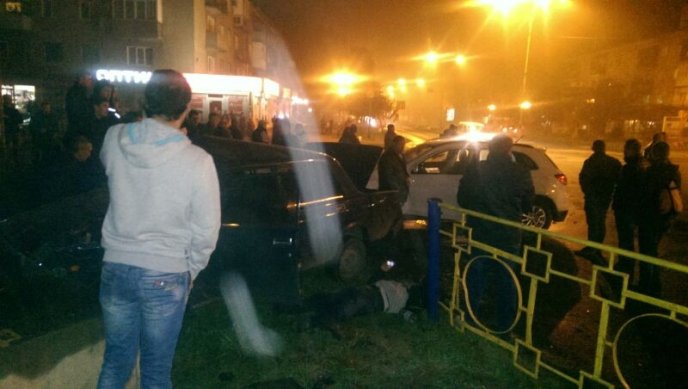 В Ужгороді посеред вечора сталась ДТП – 01