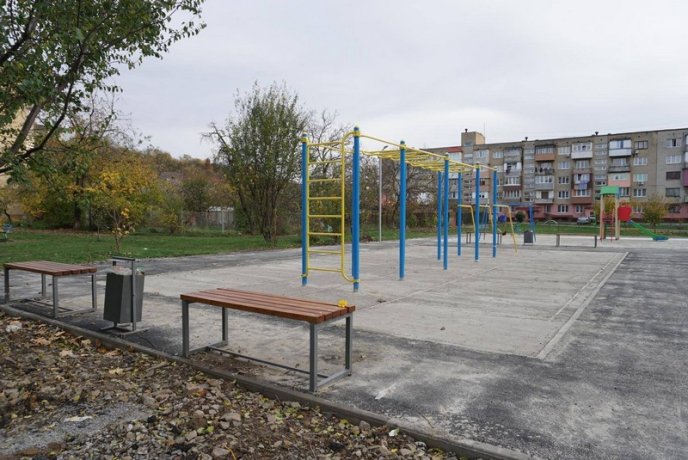 У Мукачеві облаштували новий відпочинково-розважальний комплекс "Комфорт" – 05 У Мукачеві облаштували новий відпочинково-розважальний комплекс "Комфорт" – 05