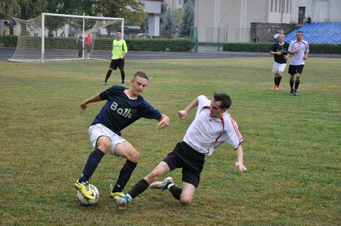 Футболісти "Мукачева" та іршавської "Бужори" влаштували феєрію голів у матчі обласного чемпіонату – 11