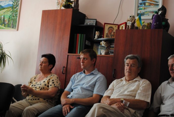 У Мукачеві по-особливому відзначили 90-літній ювілей професора Трояна (ФОТОРЕПОРТАЖ) – 25