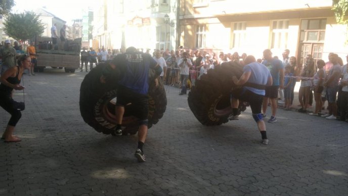 На Закарпатті відбувся турнір серед стронгменів "Карпатський медвідь" – 02