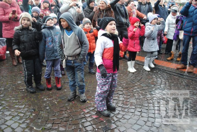 У Мукачеві офіційно розпочався фестиваль "Червене вино - 2015" (ФОТОРЕПОРТАЖ) – 06