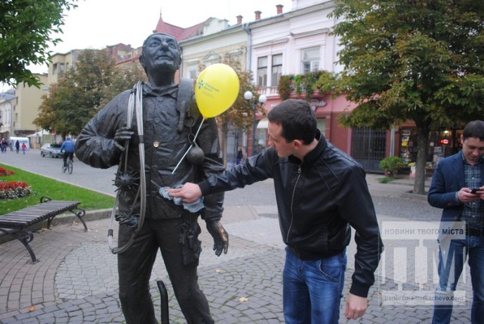 У Мукачеві започаткували добру європейську традицію (ФОТОРЕПОРТАЖ) – 03