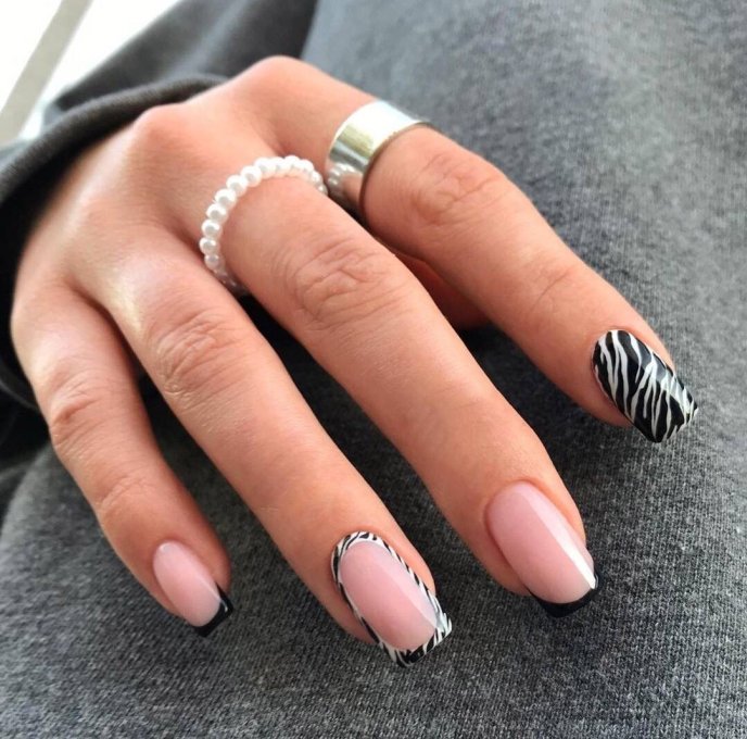 Принт зебра