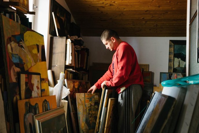 Едуард Приходько: "Мої пріоритети – живописна пластика, фактура, форма" – 02