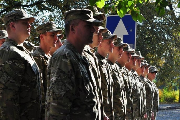 В Ужгороді відкрили пам’ятний знак борцям за свободу і незалежність України – 11