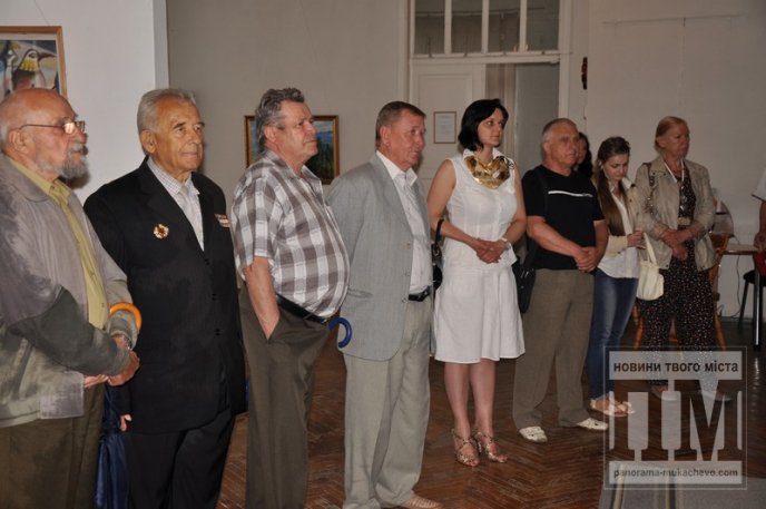 У Мукачеві відкрилась виставка творчих робіт художників міста (ФОТОРЕПОРТАЖ) – 08