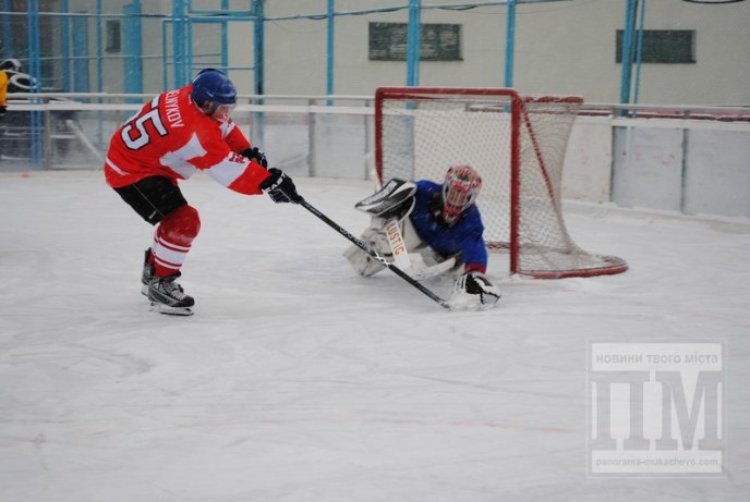 У Мукачеві відбувся відкритий Кубок області з хокею (ФОТО) – 31