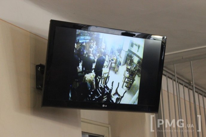 В Апеляційному суді Закарпаття розпочався перегляд відеозапису бійки на Драгобраті – 03 В Апеляційному суді Закарпаття розпочався перегляд відеозапису бійки на Драгобраті – 03