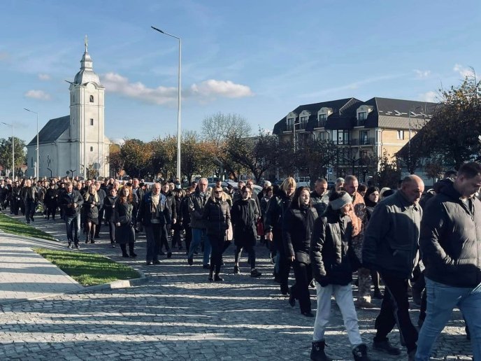 Сьогодні Закарпаття прощалось із Героєм – 03