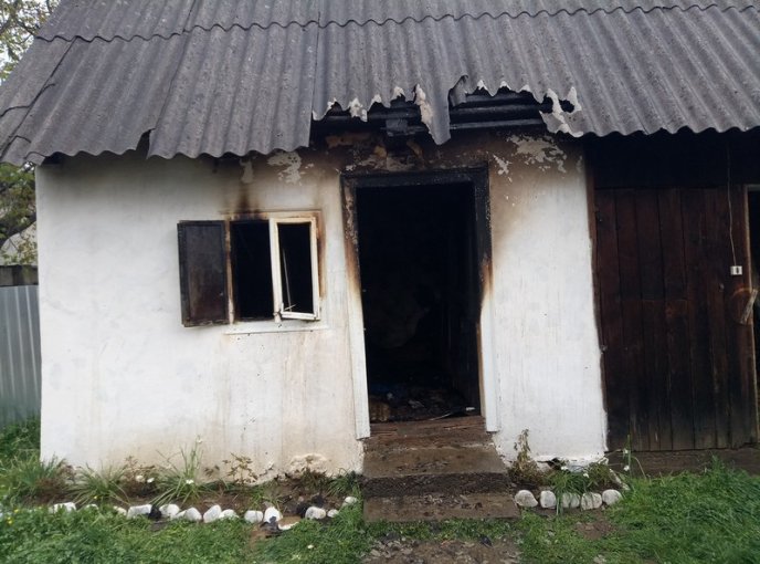 55-річний чоловік згорів у будинку сина – 01