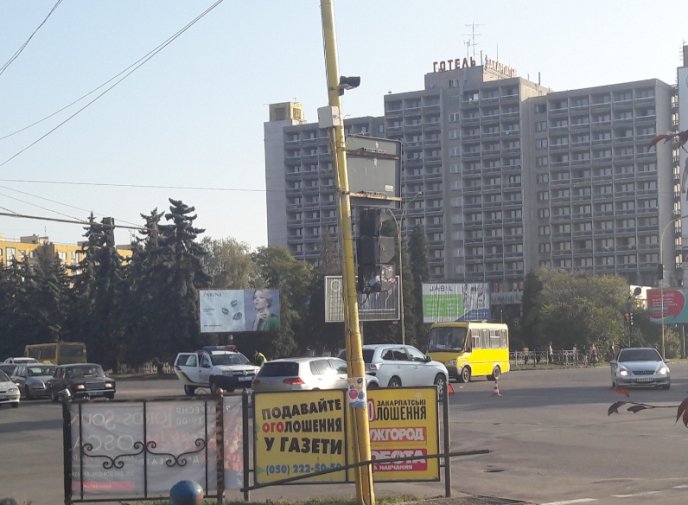На перехресті проспекту Свободи та вулиці Швабської в Ужгороді сталася ДТП – 02