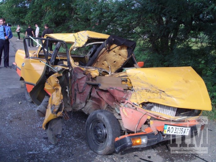 Нові подробиці смертельної ДТП в Чинадієві: в "Москвичі" було шестеро чоловік (ФОТО, ВІДЕО) – 04