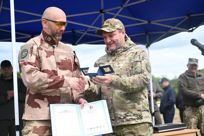 На Мукачівщині пройшов курс підготовки цивільного населення до національного спротиву – 06 На Мукачівщині пройшов курс підготовки цивільного населення до національного спротиву – 06