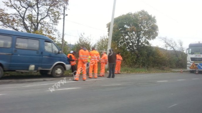 На трасі "Київ-Чоп" утворився затор – 04