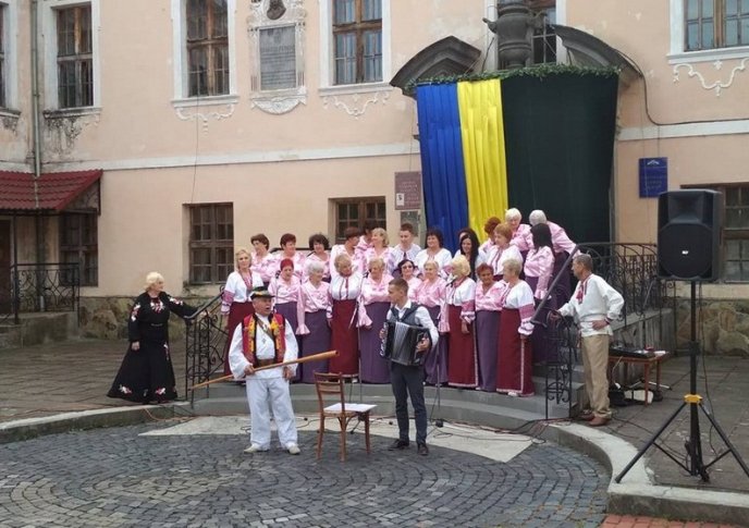 Як у Мукачеві День Конституції святкували – 03 Як у Мукачеві День Конституції святкували – 03