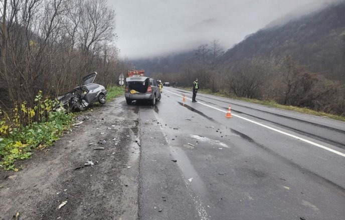 На Закарпатті сталась страшна аварія. Загинуло двоє людей – 04 На Закарпатті сталась страшна аварія. Загинуло двоє людей – 04