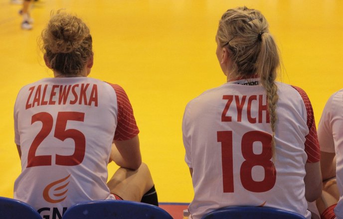 Збірна України в Ужгороді поступилась польським гандболісткам – 04