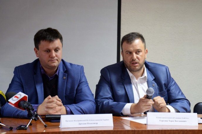 Адвокати, що захищають пограбованих у Мукачеві клієнтів «VS Банку», налаштовані рішуче – 12