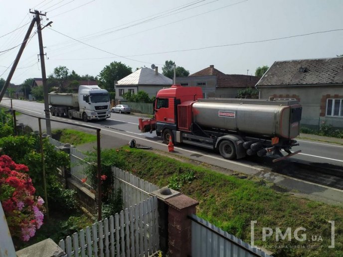 Що зараз відбувається у Ракошині: опубліковано відео – 03