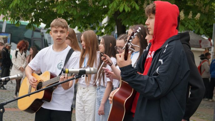 У Мукачеві відкрили театральний фестиваль «Імпреза над Латорицею» – 08