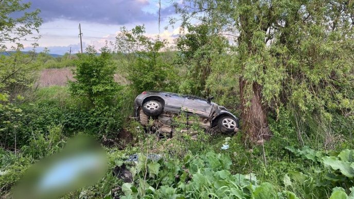 Троє людей загинули та ще троє травмовані внаслідок жахливої аварії на Закарпатті – 03