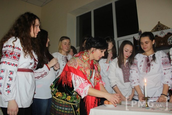 У Мукачівській міській бібліотеці відбулись "Андріївські вечорниці" – 25