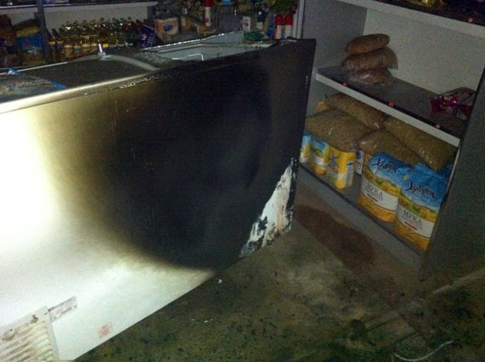 На Іршавщині горів магазин – 02