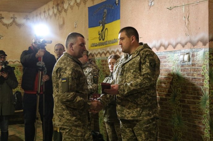Військові 128-ої бригади отримали нагороди і відзнаки – 06
