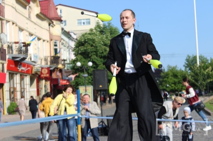 У Мукачеві відкрили фестиваль театральних колективів "Етно-Діа-Сфера" – 06