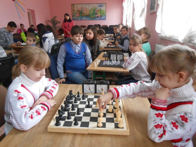 У Великому Бичкові відкрили шаховий клуб – 04