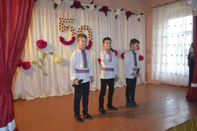 Освітнє свято у Пістрялові – 03 Освітнє свято у Пістрялові – 03