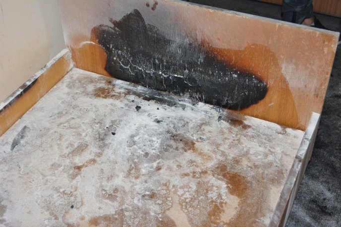 Пожежа в готелі: гасити вогонь поїхали 17 рятувальників – 03