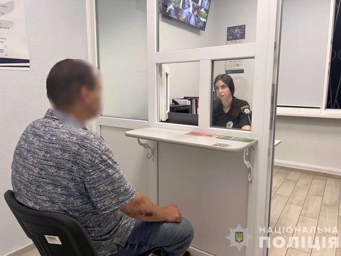 В Ужгороді поліція заблокувала канал торгівлі наркотиками – 01 В Ужгороді поліція заблокувала канал торгівлі наркотиками – 01