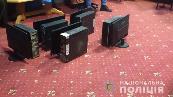 У Берегові поліція викрила один заклад – 02