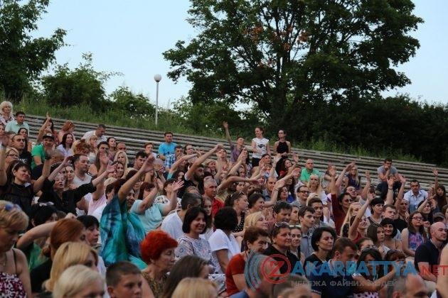 Джамала дала неймовірний концерт в обласному центрі та зробила з Ужгородом фото на згадку – 06