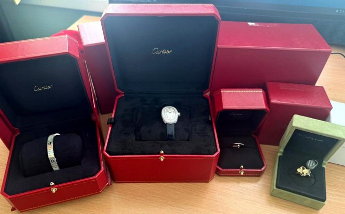 Водій перевозив ювелірні вироби