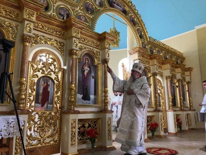 Архієпископ Феодор освятив на Закарпатті новий храм УПЦ – 06