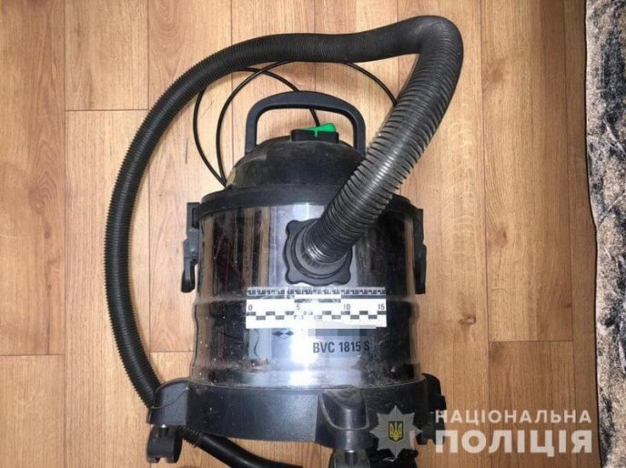 Серія крадіжок: чоловік 15 разів проникав до одного і того ж приміщення – 07