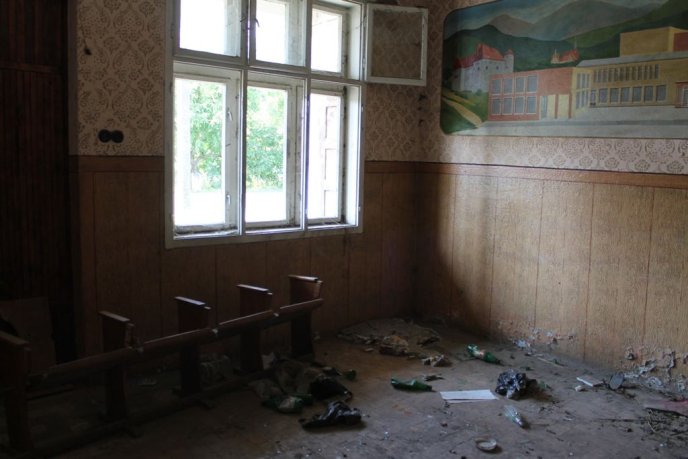 Back to USSR: колишній чинадіївський кінотеатр, як символ минулої епохи (ФОТОРЕПОРТАЖ) – 01