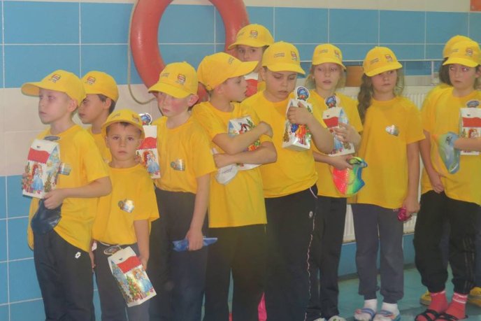 В Ужгороді відбувся міський турнір з плавання "На старт з Дідом Морозом" – 09