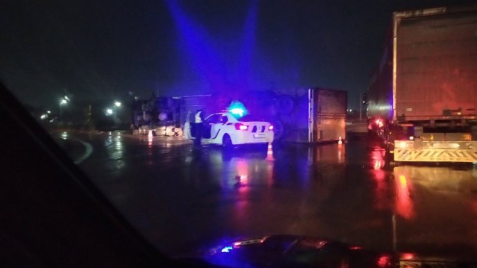 Вночі у Мукачеві сталась карколомна аварія – 01 Вночі у Мукачеві сталась карколомна аварія – 01