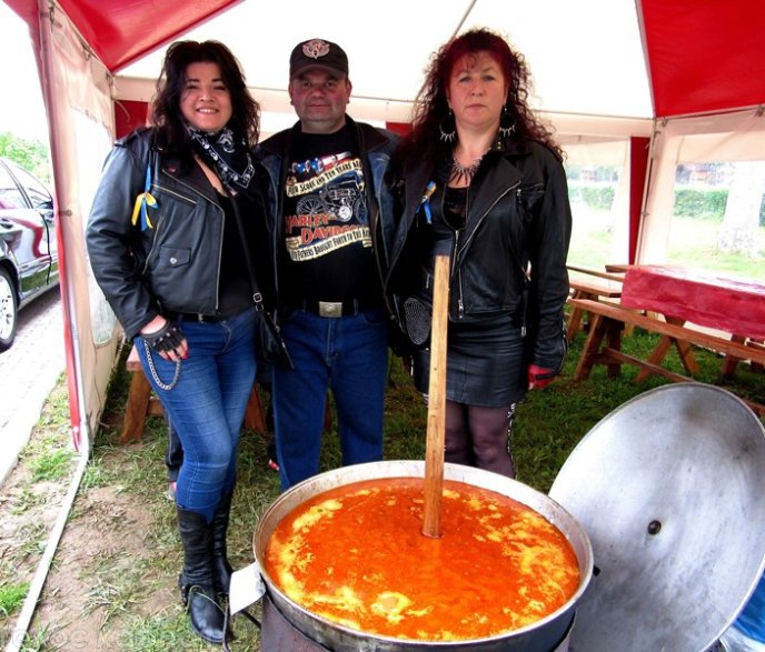 У Мукачеві "злітаються" байкери – 09