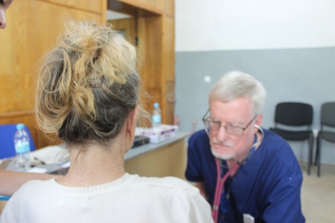 Робити добро – це просто: як лікарі зі США завітали в Мукачево – 06