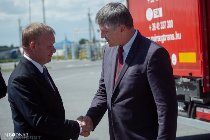 Закарпатські лікарні отримають медичних інструментів від німецького благодійника на 400 тисяч євро – 04